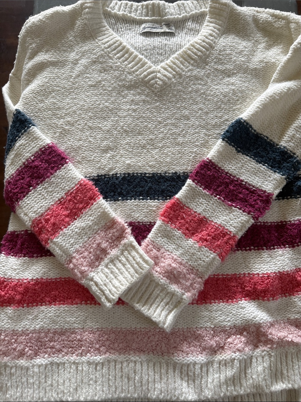Abercrombie Striped V-Neck kids Sweater in Ivory with Pink & Navy Stripes